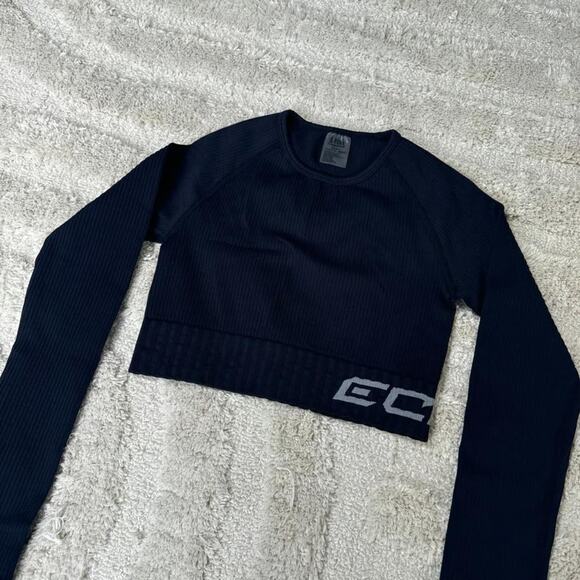 Echt Arise Comfort Cropped Long Sleeve - Picture 2 of 5